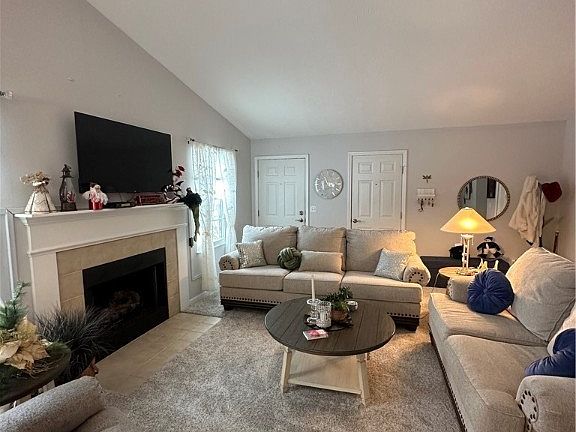 4th image of 7240 Olde Farm Ln