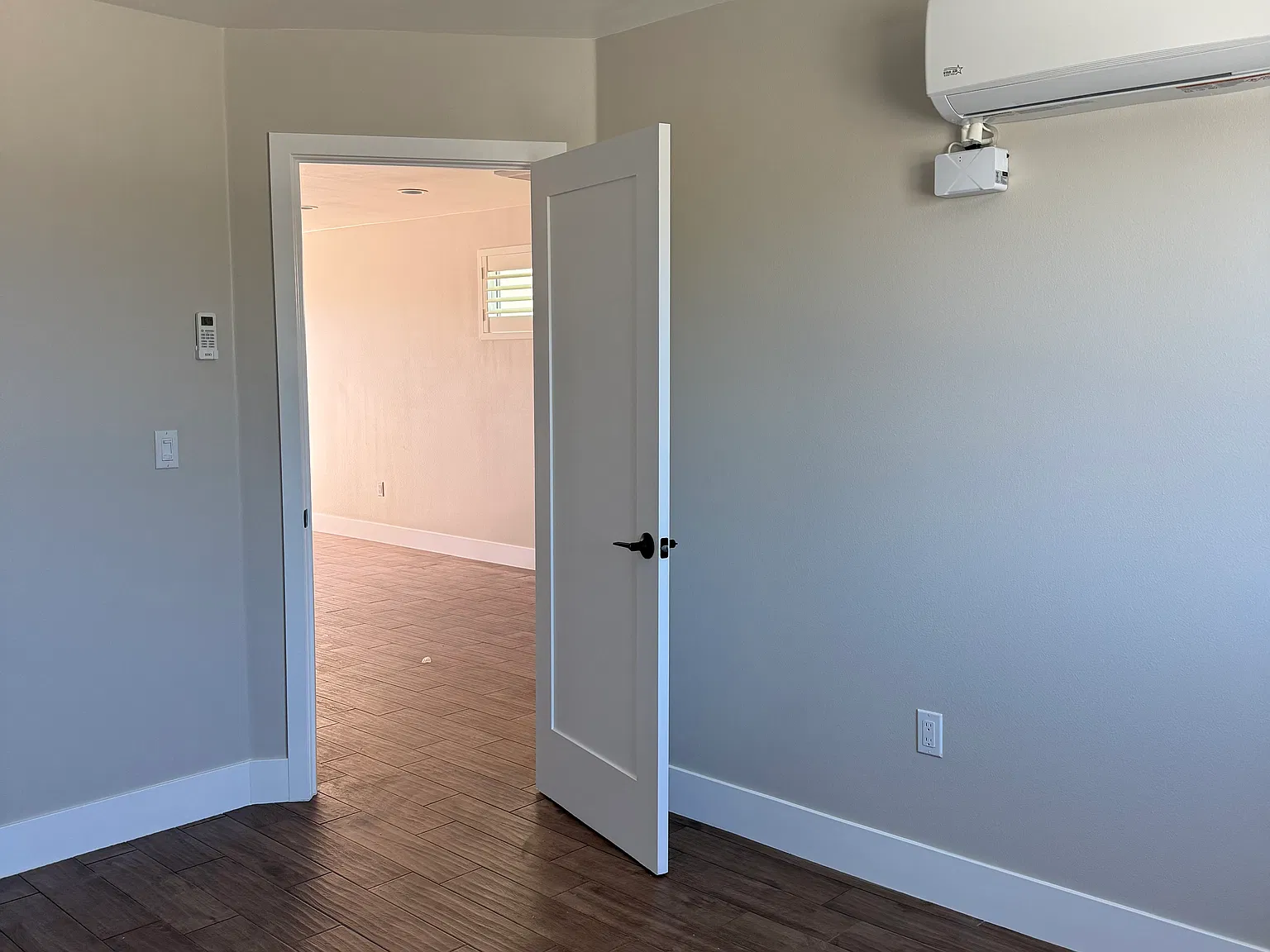 2 bed, 620 sqft, $2,700 — Photo 3