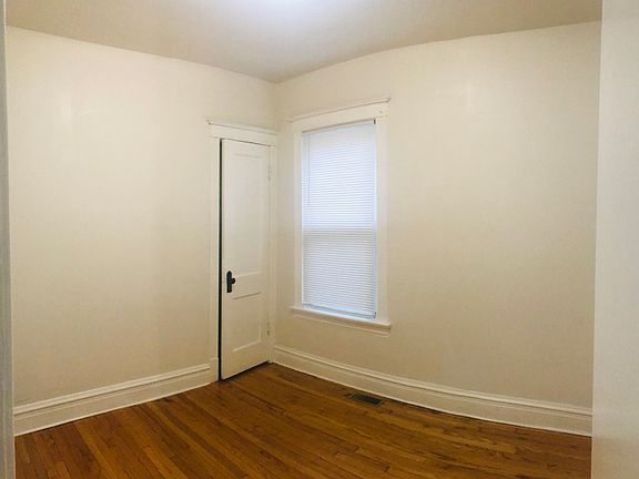 4th image of 6217 S Campbell Ave