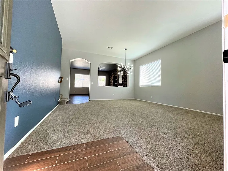 9222 Avon Park Ave — Photo 18