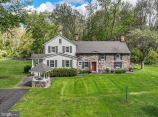 87 Featherbed Ln, Hopewell, NJ 08525