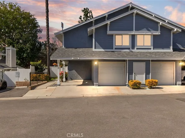 25259 Avenida Dorena, Santa Clarita, CA 91321