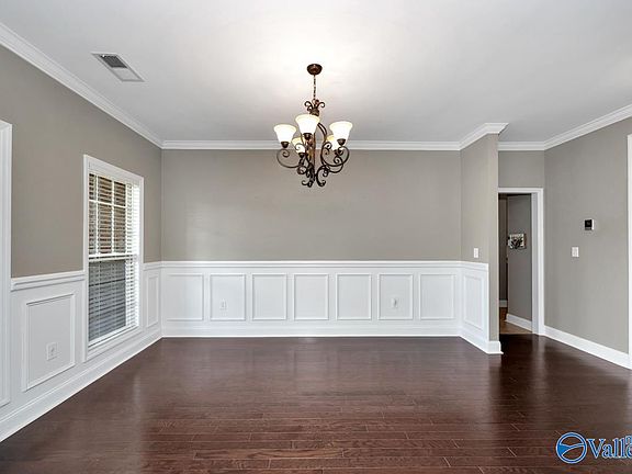 5th image of 8548 Rolling Oaks Dr SE