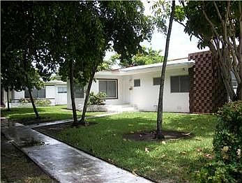 1st image of 1131 102nd St