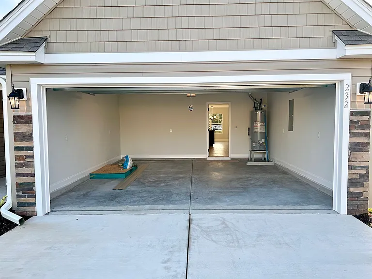 232 Sage Cir — Photo 40
