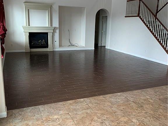 5th image of 944 San Carlos Creek Ln