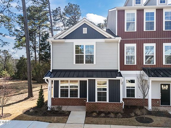 2nd image of 325 Parker St #20