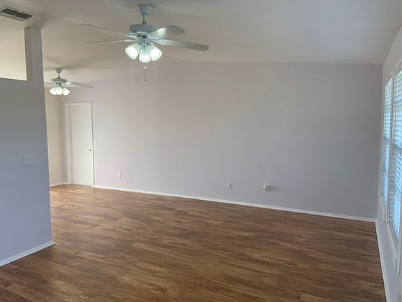 5th image of 2602 NE 20th Pl