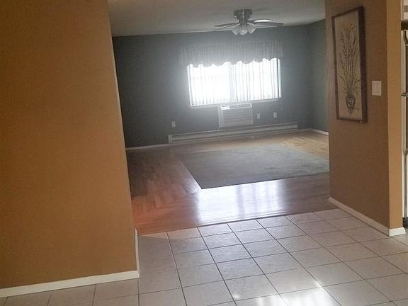 5th image of 119 White St #A