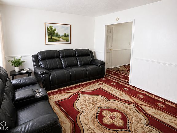2nd image of 3526 Allison Ave