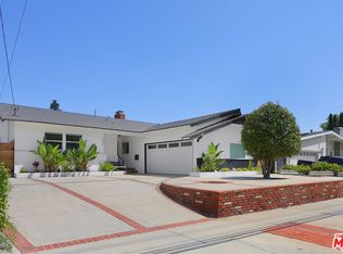 1957 Redondela Dr, Rancho Palos Verdes, CA 90275
