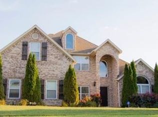 1040 Thornridge Rd, Bentonville, AR 72713