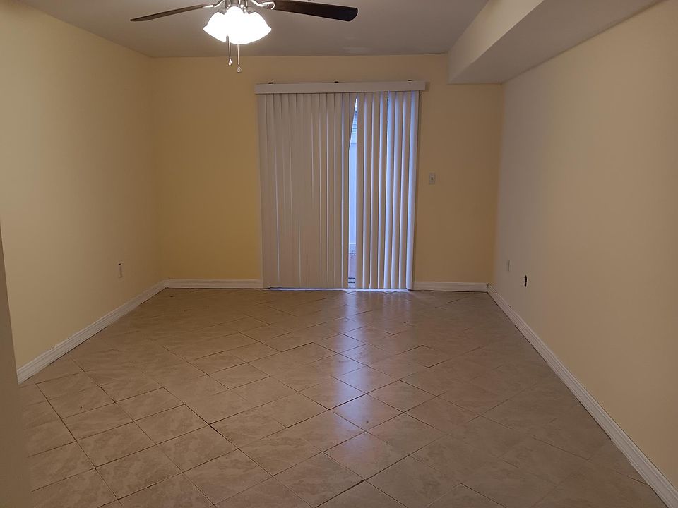 1st image of 27A Pond Way