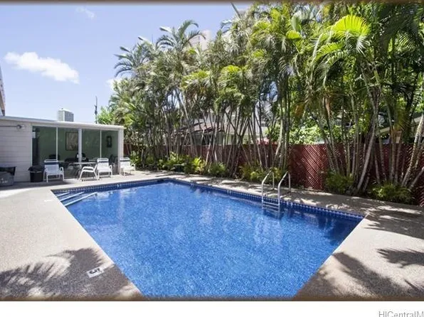 2474 Kapiolani Blvd APT 901, Honolulu, HI 96826