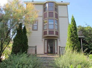 766 Stewart Ave, Saint Paul, MN 55102