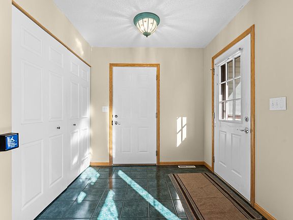 3rd image of 4937 31st Ave NW