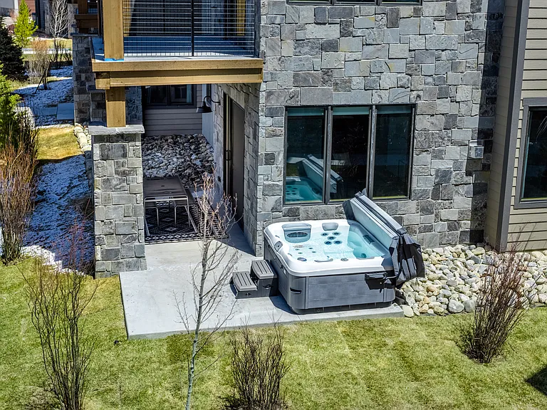 72 Meadow Creek Ln #F102 — Photo 17