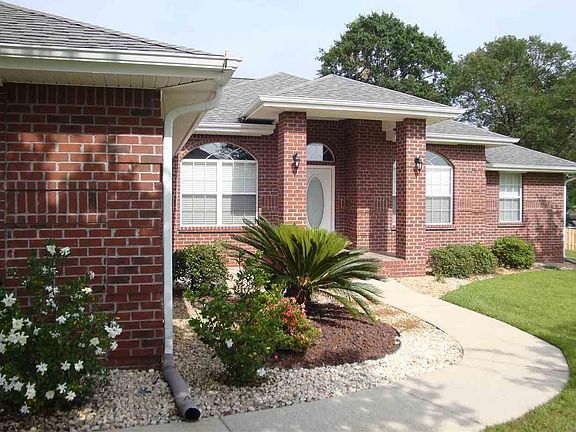 3rd image of 11418 Johnstone Dr