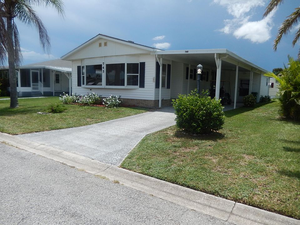 1st image of 745 Lark Dr