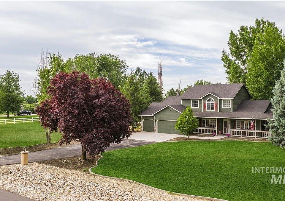 1st image of 8675 Vic Ln