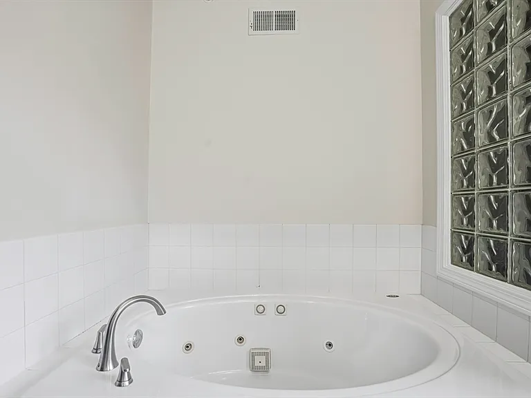 153 America Blvd #153 — Photo 32