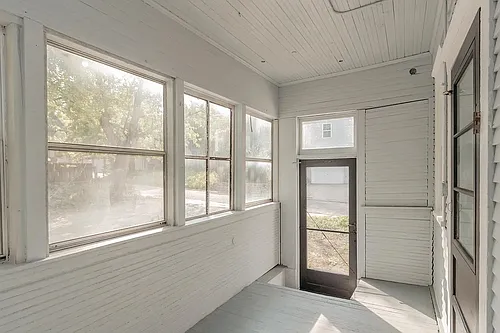 2025 F St #1 Photo 1