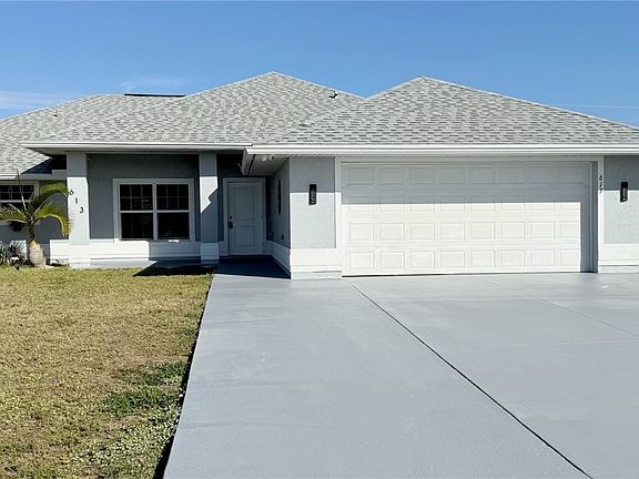 4th image of 613 SW 13th Ter