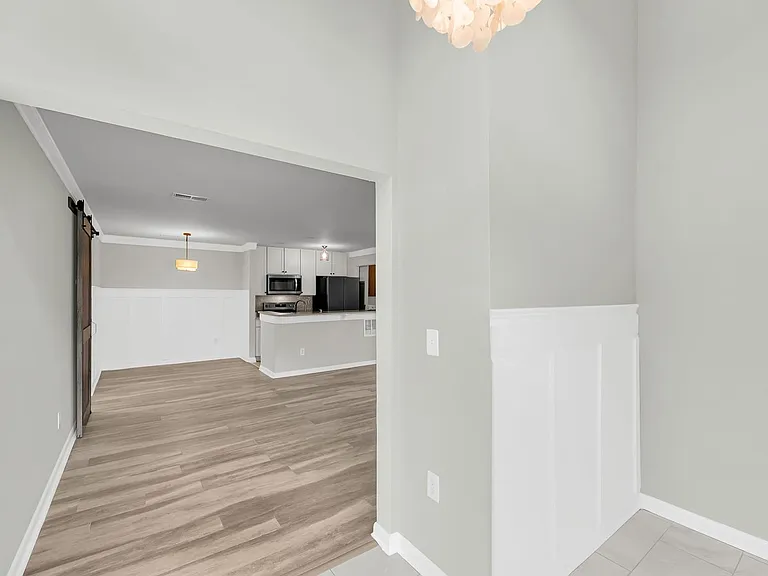 266 Alexandra Dr #11 — Photo 9