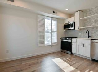 300 49th St NE APT 1, Washington, DC 20019