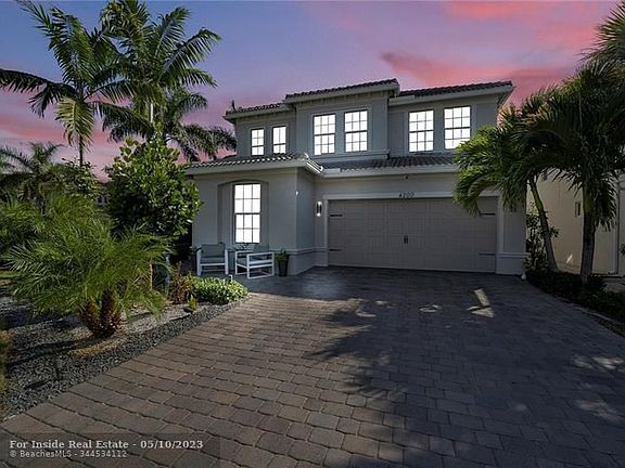 2nd image of 4200 Large Leaf Ln