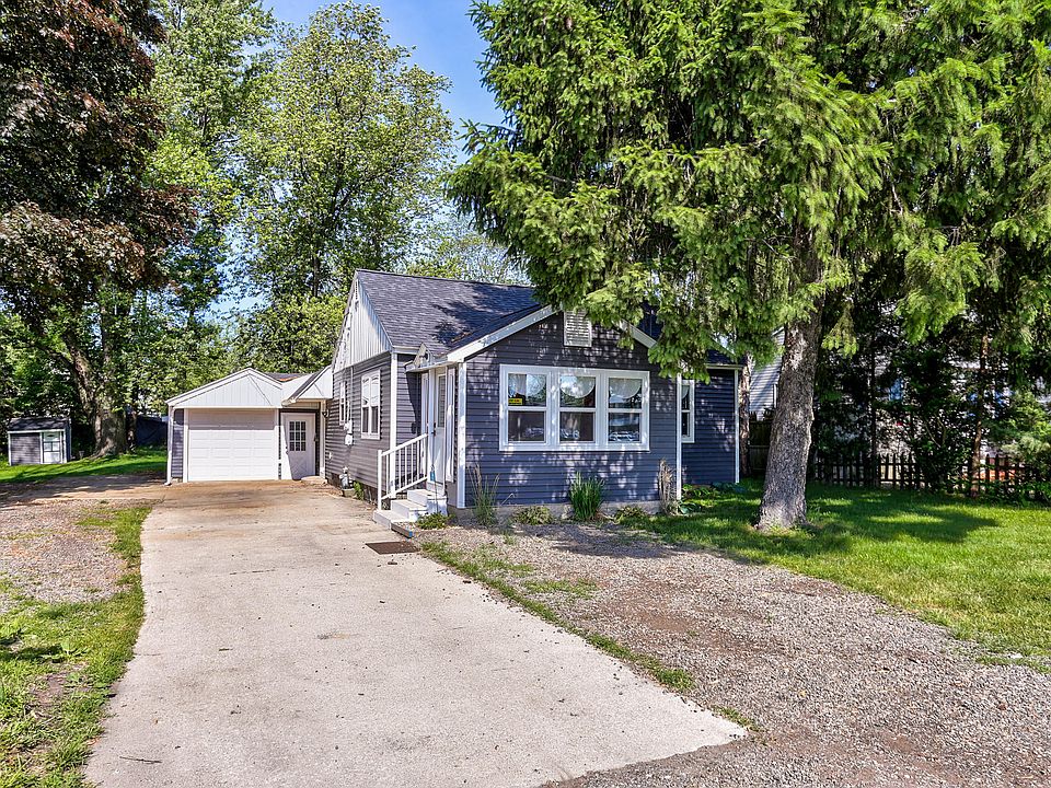 1st image of 146 Clover St