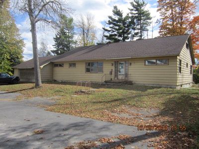 9 University Pl, Plattsburgh, NY, 12901