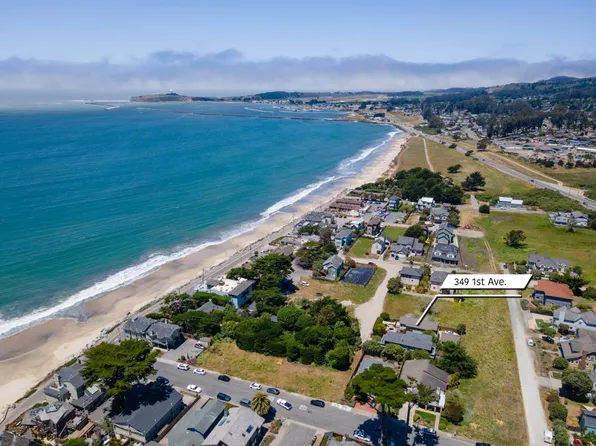 349 1st Ave, Half Moon Bay, CA 94019