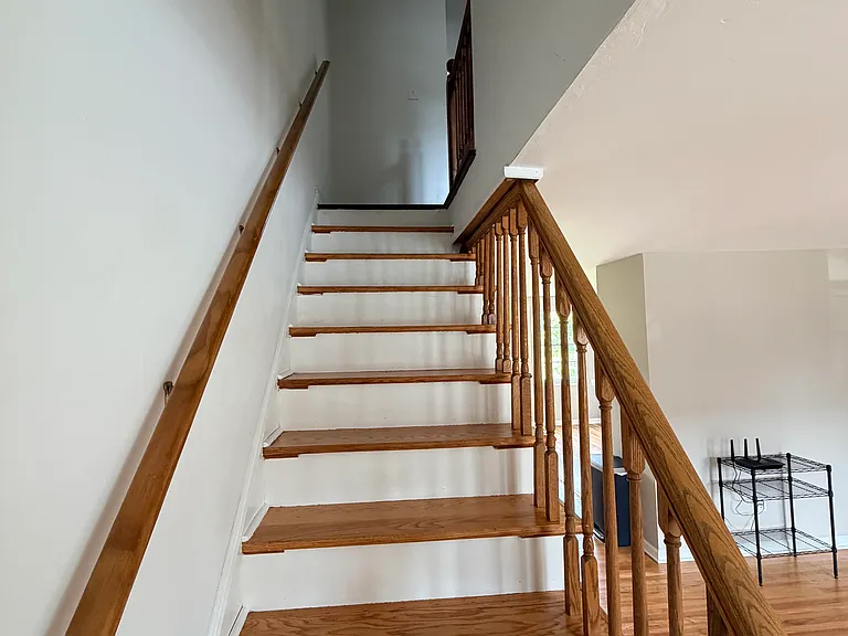 349 Mary St — Photo 7
