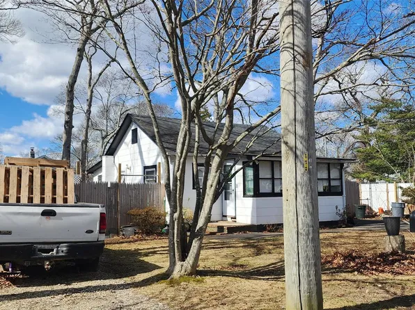 178 Locust Drive, Mastic Beach, NY 11951