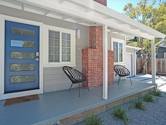 4th image of 1129 Palm Ave