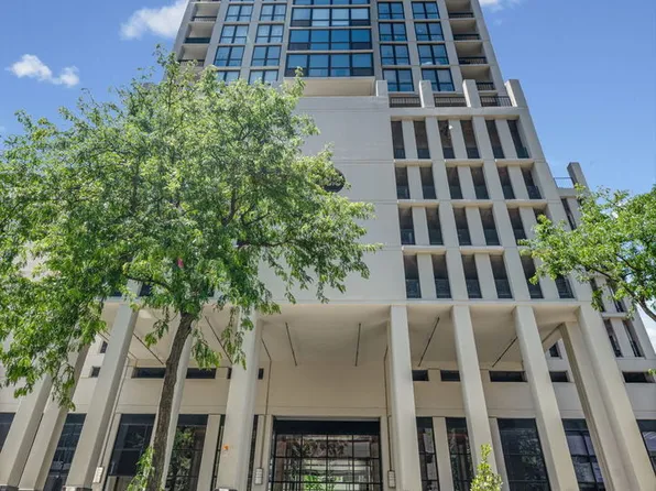 1122 N Clark St APT 1609, Chicago, IL 60610