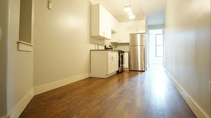 Rented by Nooklyn NYC LLC | media 11