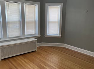 7200 S Rhodes Ave #1, Chicago, IL 60619