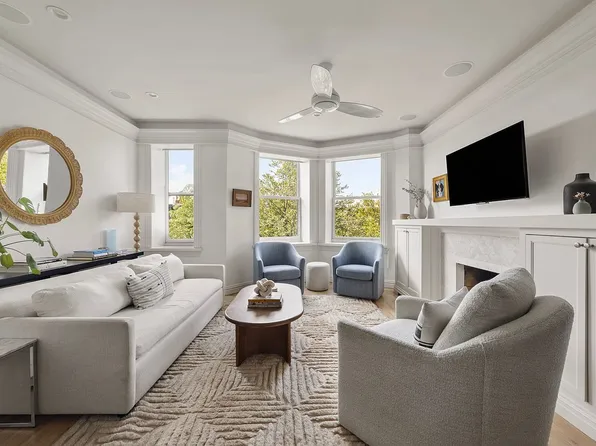 209 Clinton St APT 4L, Brooklyn, NY 11201