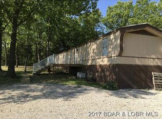 318 Witt Rd, Eldon, MO 65026