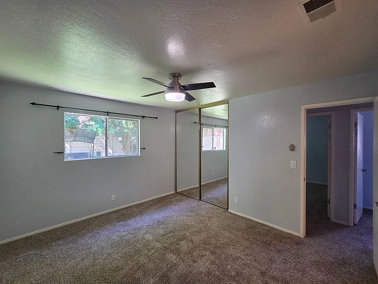 1955 Southwood Dr — Photo 14