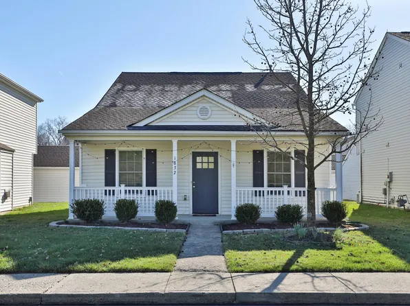 1832 Village Ridge Ln, Columbus, OH 43219