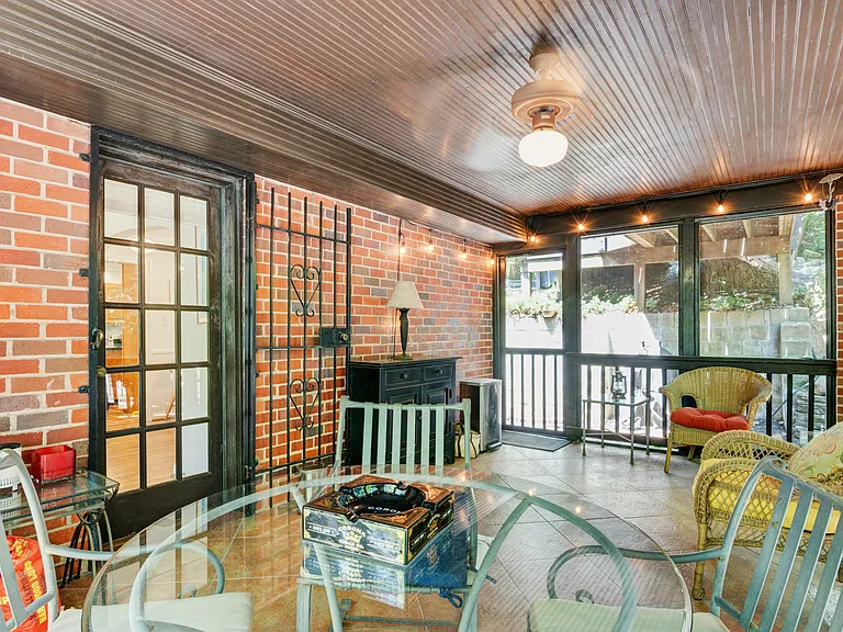 3402 Halcyon Dr — Photo 44
