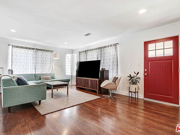 5th image of 4427 W 59th Pl
