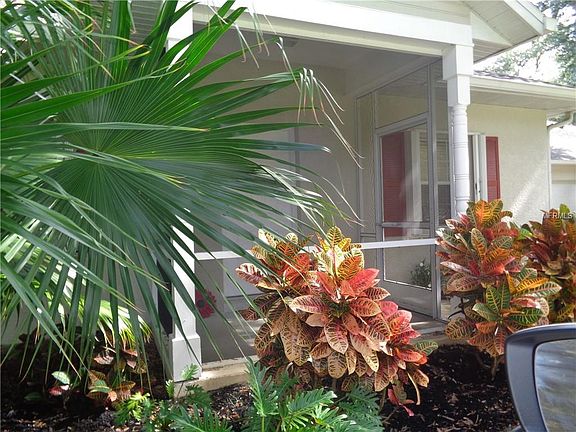 2nd image of 1435 Winding Oak Dr