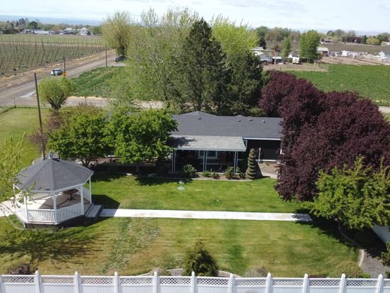 1051 Monroe St, Mabton, WA 98935