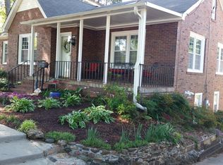 2708 Augusta St, Greenville, SC 29605