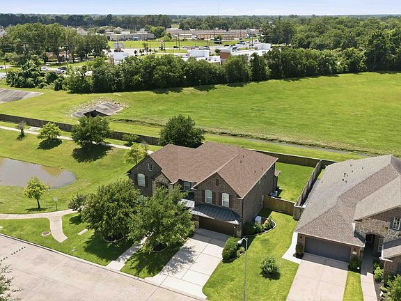 3rd image of 6231 Warwick Garden Ln