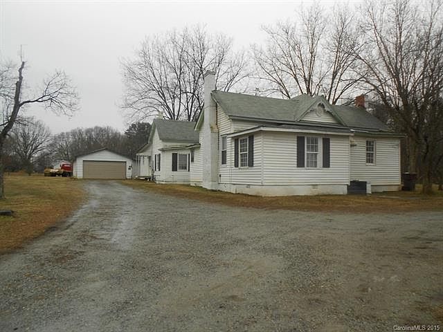 1st image of 410 Andrews St